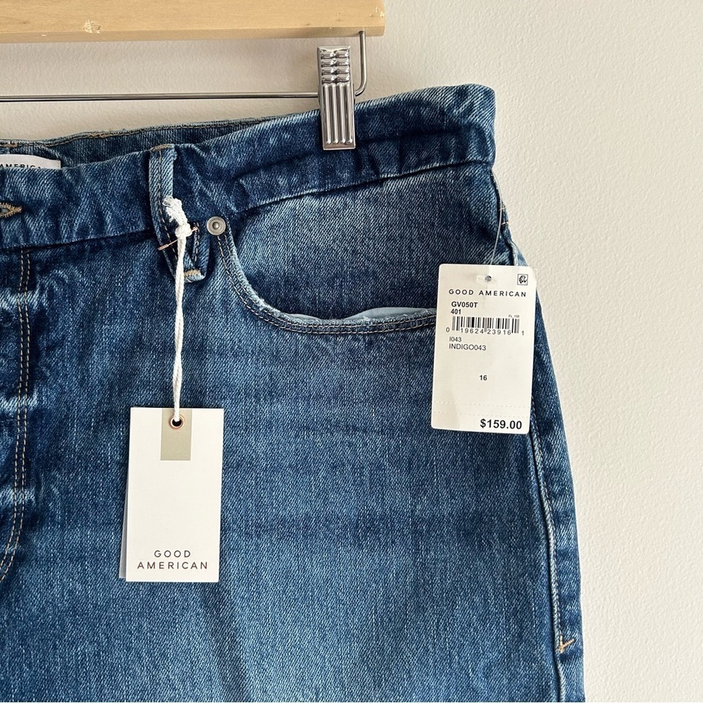 Good American Good Vintage Distressed Indigo Jeans - Picture 7 of 9